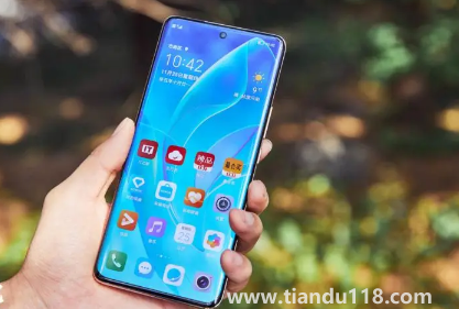 榮耀60pro相當(dāng)于華為什么檔次2