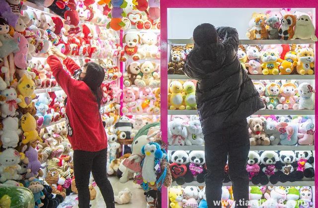 靜默3天 “小商品之都”義烏還好嗎(圖2) 靜默3天 “小商品之都”義烏還好嗎(圖2)