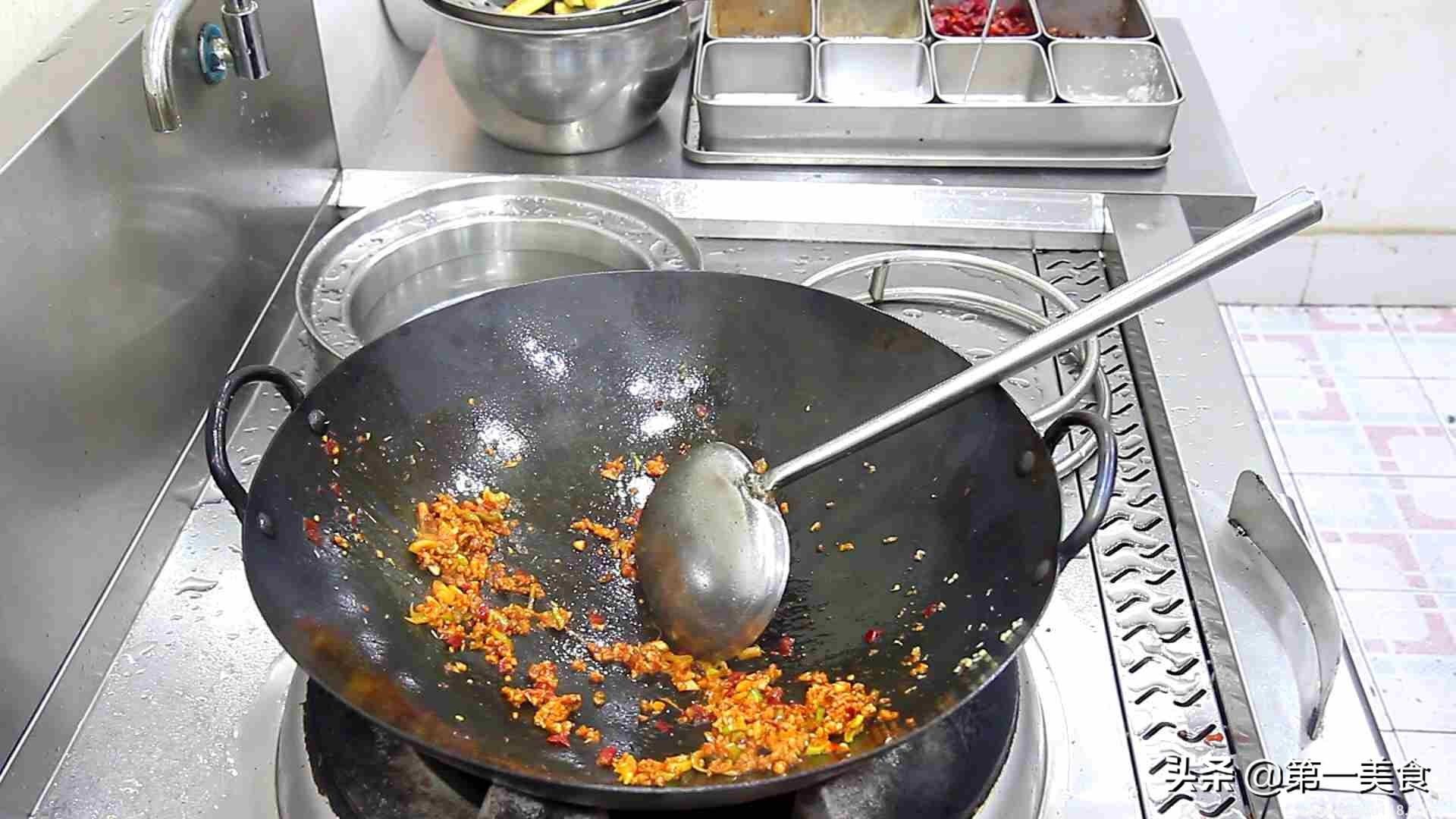 魚香茄子的做法(魚香茄子怎么做)(圖4) 魚香茄子的做法(魚香茄子怎么做)(圖4)