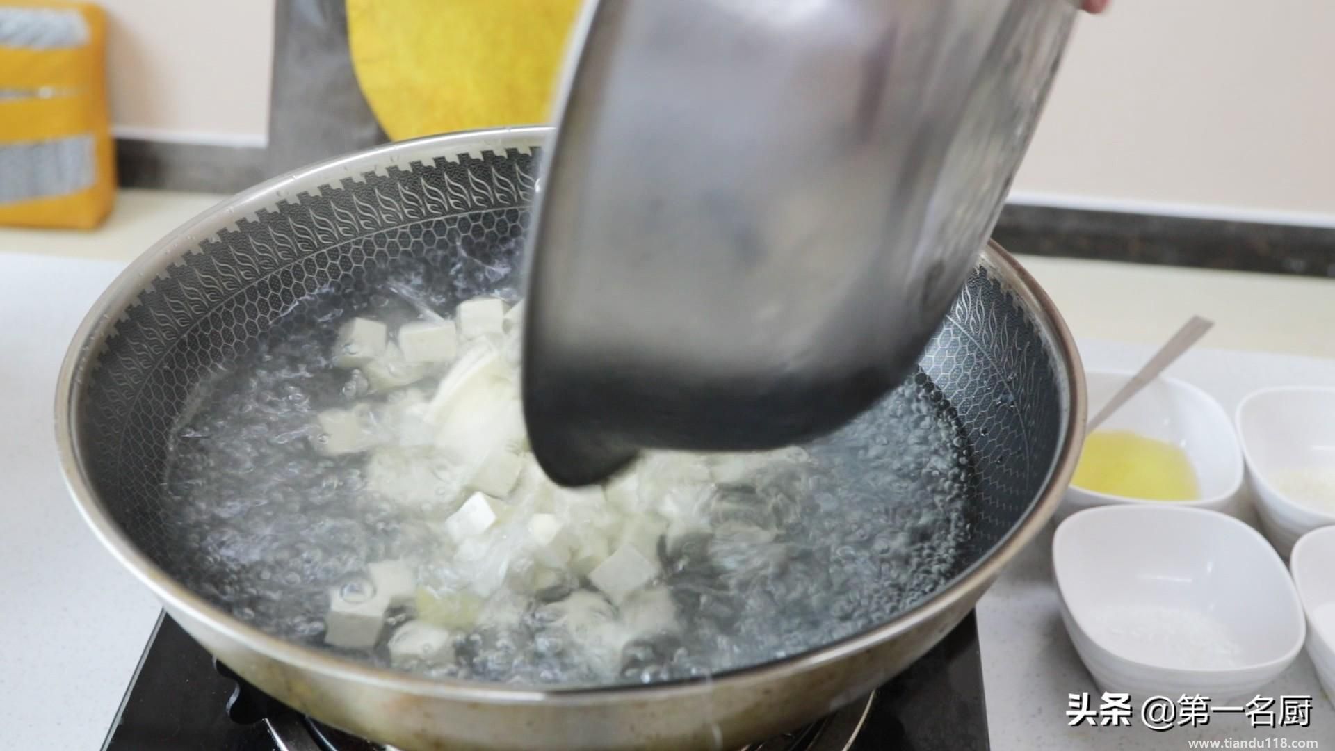 小蔥拌豆腐的做法(小蔥拌豆腐怎么做)(圖5) 小蔥拌豆腐的做法(小蔥拌豆腐怎么做)(圖5)