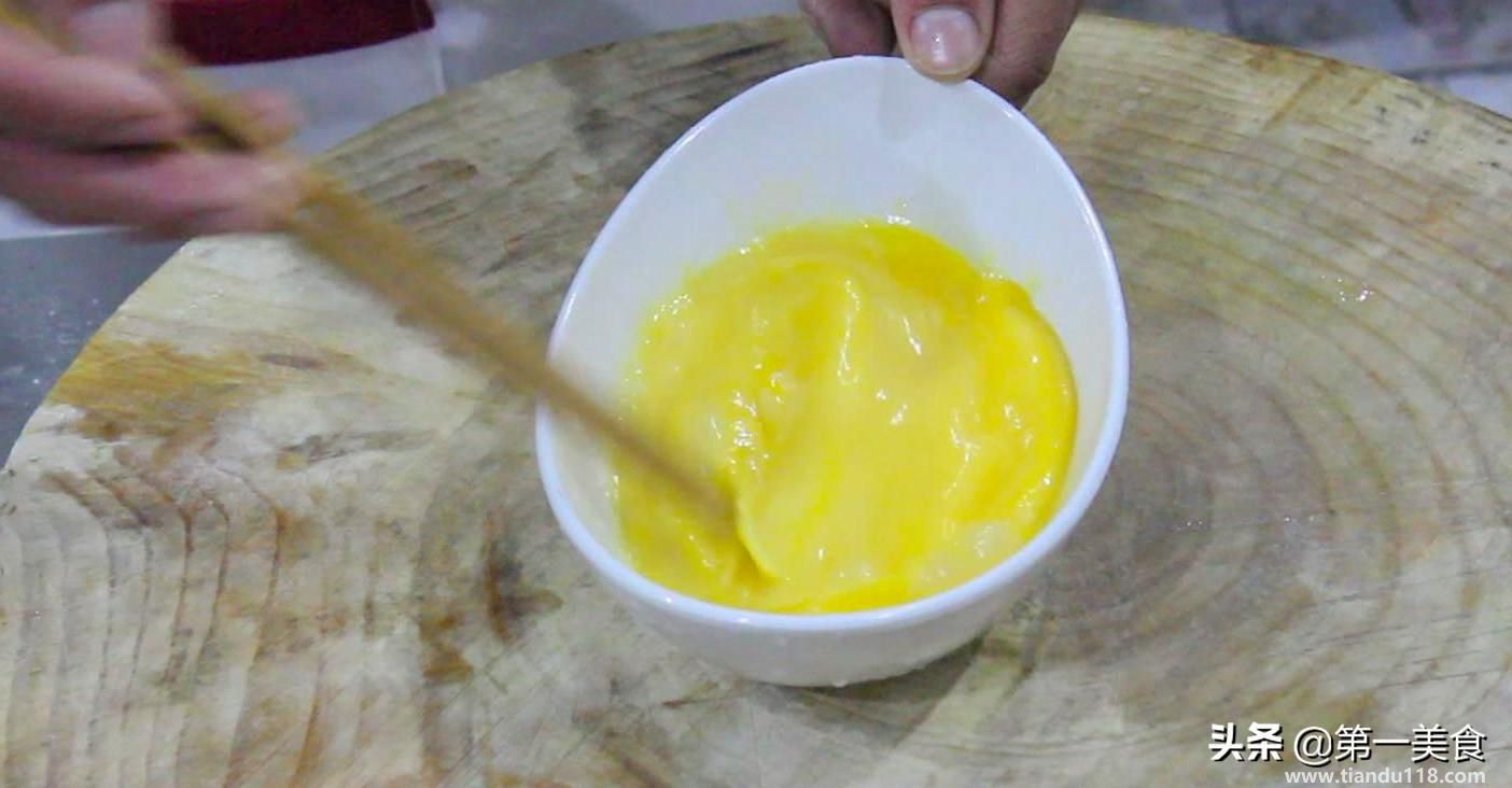 青椒炒雞蛋的做法(青椒炒雞蛋怎么做)(圖3) 青椒炒雞蛋的做法(青椒炒雞蛋怎么做)(圖3)