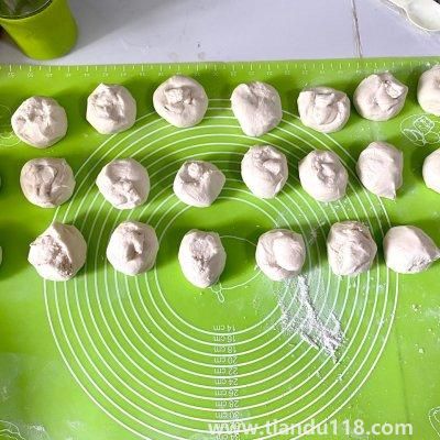 醬肉包子的做法(醬肉包子怎么做)(圖13) 醬肉包子的做法(醬肉包子怎么做)(圖13)