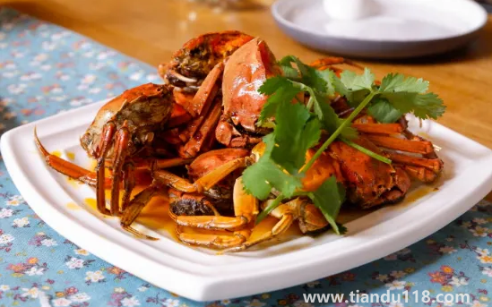 螃蟹放冷藏拿出來不動了是死掉了嗎（螃蟹冷藏可以放多久）