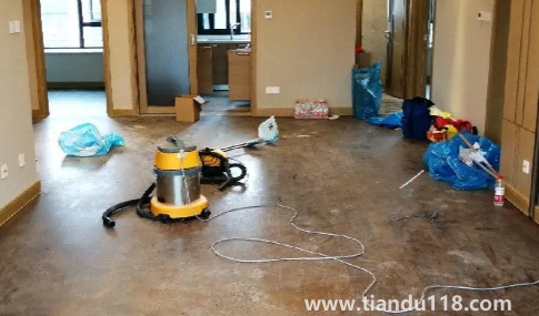 開(kāi)荒保潔哪里好(開(kāi)荒保潔收費(fèi)標(biāo)準(zhǔn))(圖1) 開(kāi)荒保潔哪里好1