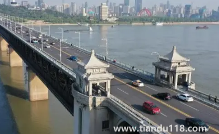 2022河南中秋節(jié)高速公路免費(fèi)嗎(中秋節(jié)放假是從哪一年開(kāi)始的)(圖1) 2022河南中秋節(jié)高速公路免費(fèi)嗎1