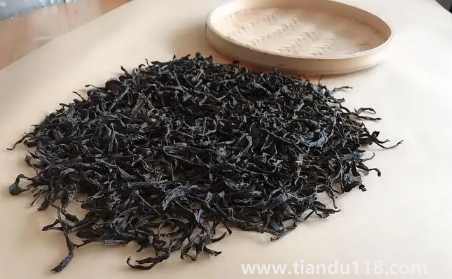 鴨屎香檸檬茶是不是用鴨屎做的(鴨屎香檸檬茶和普通檸檬茶的區(qū)別在哪)(圖3) 鴨屎香檸檬茶是不是用鴨屎做的3