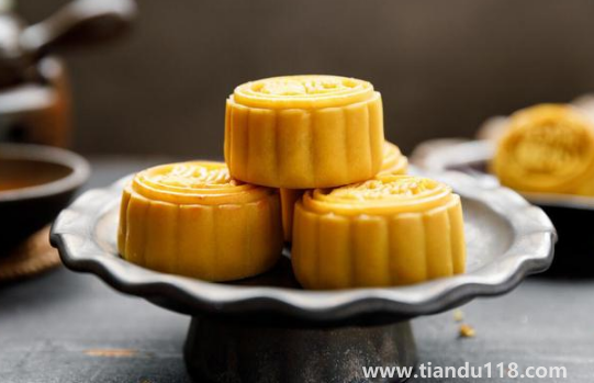 月餅可以過海關(guān)嗎(月餅怎么保存好)(圖2) 月餅可以過海關(guān)嗎2