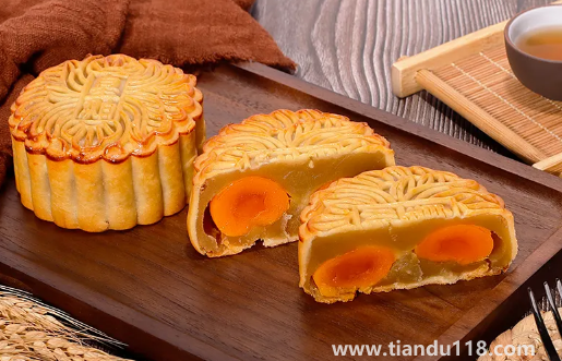 一個月餅的熱量相當(dāng)于幾個雞腿1