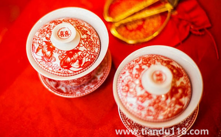 2022年寒露結(jié)婚好不好(為什么結(jié)婚一定要選擇吉日)(圖2) 2022年寒露結(jié)婚好不好2