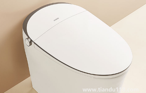 馬桶位置只有60厘米寬夠用嗎1