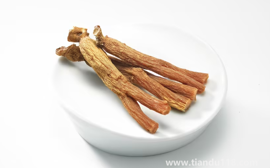 ?紅參的功效與作用適合哪些人(紅參的正確吃法和用量)(圖2) 紅參的功效與作用適合哪些人2