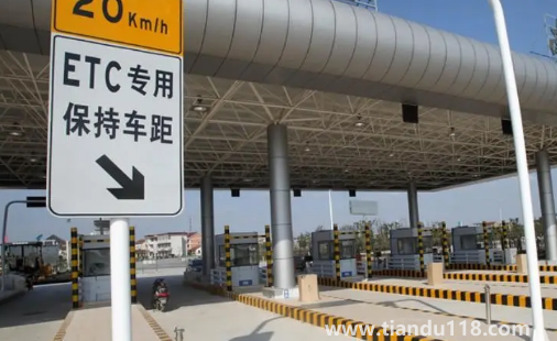 etc把卡拔了還能感應嗎（etc必須要車主本人才能辦理么）