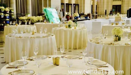 2022婚禮至少提前多久開始籌備(籌備婚禮要考慮哪些問(wèn)題)(圖1) 2022婚禮至少提前多久開始籌備1