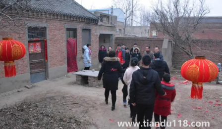 2023過(guò)年串門(mén)送油合適嗎2