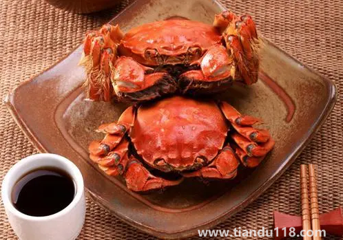 洗螃蟹為什么要放白酒(清潔螃蟹的注意事項(xiàng))(圖2) 洗螃蟹為什么要放白酒2