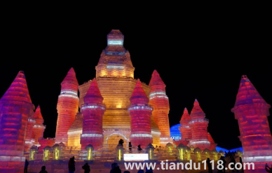 2023哈爾濱冰雪大世界暫停了嗎(哈爾濱冰雪大世界怎么玩)(圖2) 2023哈爾濱冰雪大世界暫停了嗎2