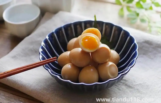 鵪鶉蛋和雞蛋哪個(gè)價(jià)值高(鵪鶉蛋和雞蛋有什么營(yíng)養(yǎng))(圖3) 鵪鶉蛋和雞蛋哪個(gè)價(jià)值高3