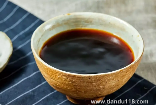 熬秋梨膏用黃冰糖還是白冰糖(秋梨膏的做法)(圖2) 熬秋梨膏用黃冰糖還是白冰糖2