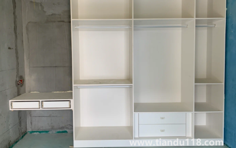 木工打衣柜封邊另外收費嗎(木工打衣柜的優(yōu)缺點)(圖3) 木工打衣柜封邊另外收費嗎3