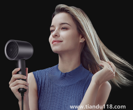 吹風(fēng)機(jī)的線為什么總是卷起來(電吹風(fēng)的線卷怎么拉直)(圖2) 吹風(fēng)機(jī)的線為什么總是卷起來2