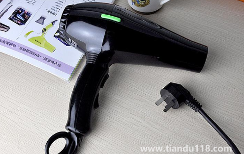 吹風(fēng)機(jī)有必要買貴的嗎3