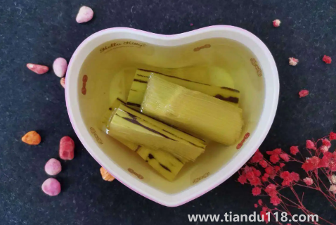 甘蔗煮水是清火的還是上火的(甘蔗煮水的禁忌)(圖3) 甘蔗煮水是清火的還是上火的3