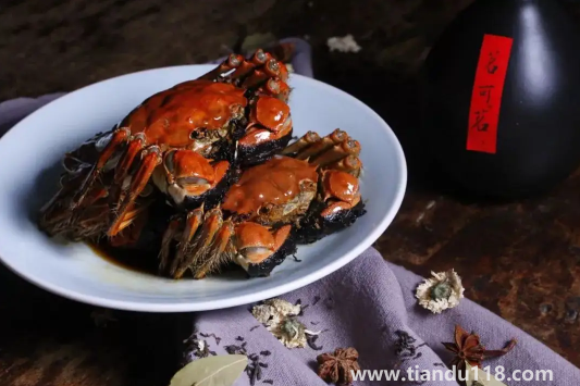 醉蟹可以放冰箱幾天(吃醉蟹應(yīng)該注意什么)(圖2) 醉蟹可以放冰箱幾天2