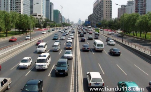 2023北京元旦期間小型貨車白天能進(jìn)五環(huán)嗎(元旦時間可以去北京旅游嗎)(圖1) 2023北京元旦期間小型貨車白天能進(jìn)五環(huán)嗎1