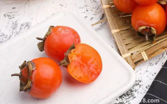 送柿子的寓意是什么意思（送柿子送幾個比較好）