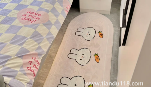 床邊地毯多大尺寸合適2