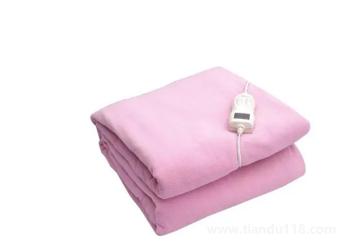 電熱毯上面鋪厚點(diǎn)好還是薄點(diǎn)(電熱毯上面鋪多厚合適)(圖3) 電熱毯上面鋪厚點(diǎn)好還是薄點(diǎn)3