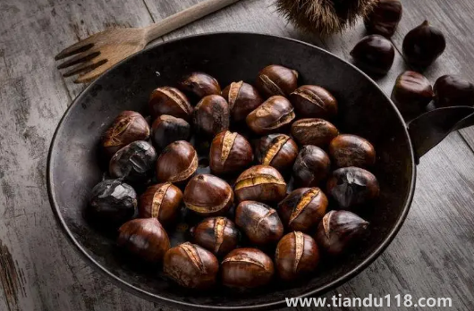 煮熟的板栗可以真空保存嗎(熟板栗怎么保存)(圖2) 煮熟的板栗可以真空保存嗎2