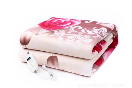 濕氣重的人睡電熱毯有好處嗎(使用電熱毯要注意什么)(圖2) 濕氣重的人睡電熱毯有好處嗎2