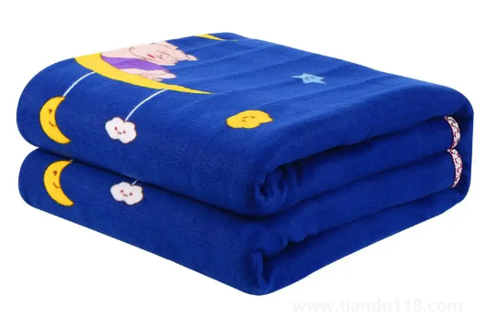 電熱毯反過(guò)來(lái)鋪會(huì)爆炸嗎(電熱毯的正確使用方法)(圖2) 電熱毯反過(guò)來(lái)鋪會(huì)爆炸嗎2