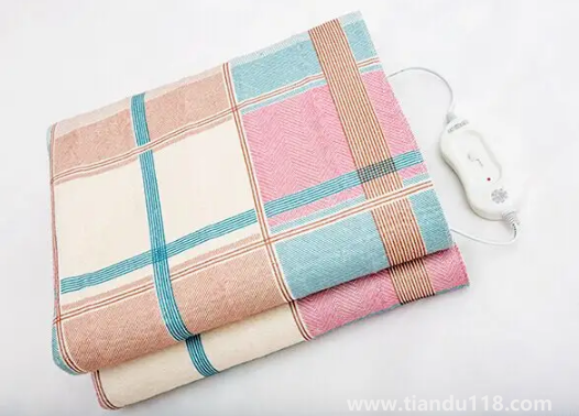 電熱毯被煙頭燙個洞還能用嗎2