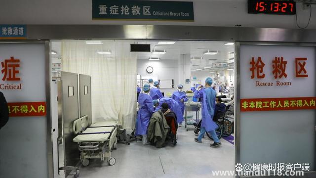 一線醫(yī)生:危、急、重病人比例增加（解放軍總醫(yī)院急診主任表示）