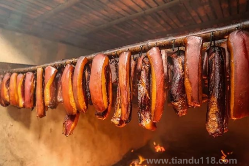 臘肉做之前用不用洗一遍（吃臘肉的注意事項(xiàng)）